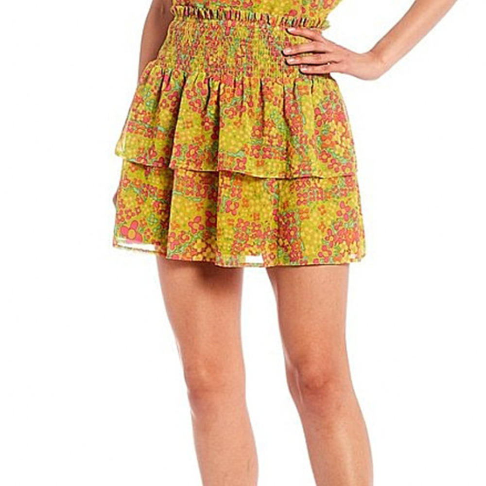 Julie Brown Sammy Tiered Ruffle Hem Smocked Waist Coordinating Mini Skirt Medium